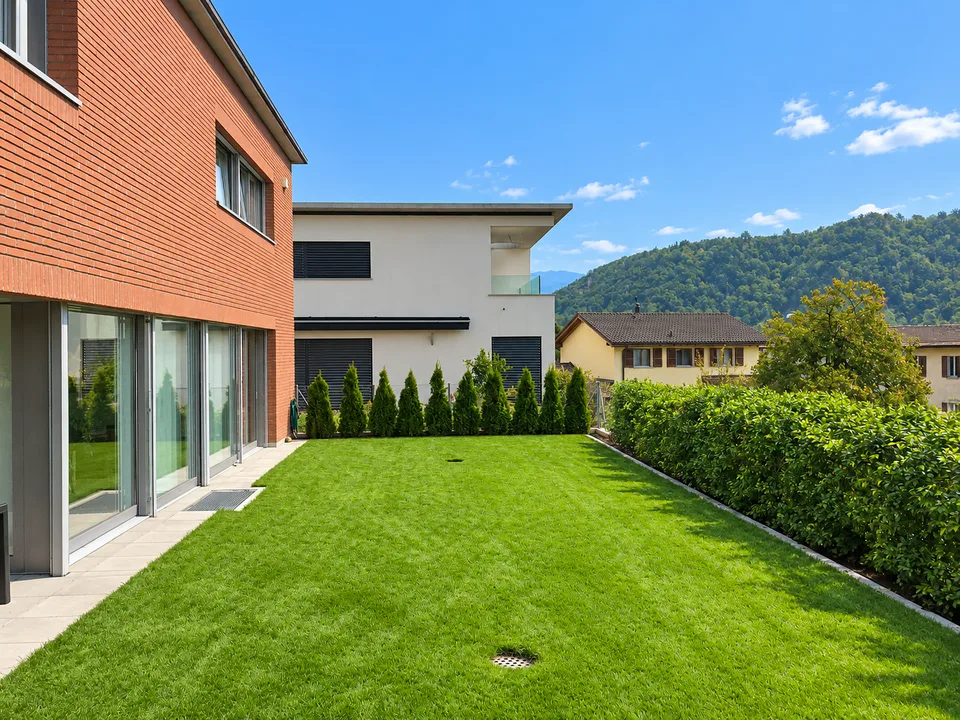 Maison unifamiliale charmante à vendre à Bedano avec 6,5 pièces – photo 2 sur 26