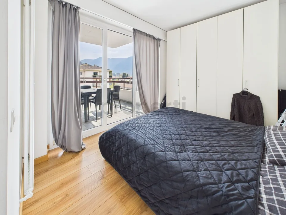 Gemütliches 2.5-Zimmer-Dachgeschoss mit Terrasse - hervorragendes Investment – Foto 6 von 11