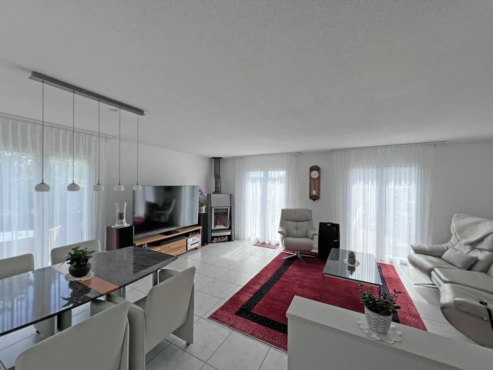 5.5 Zimmer Einfamilienhaus in Anglikon – Foto 3 von 12
