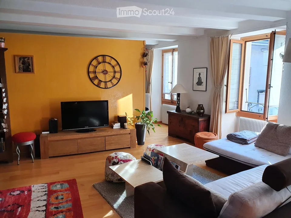 Geräumiges Duplex mit Charme – Foto 2 von 5