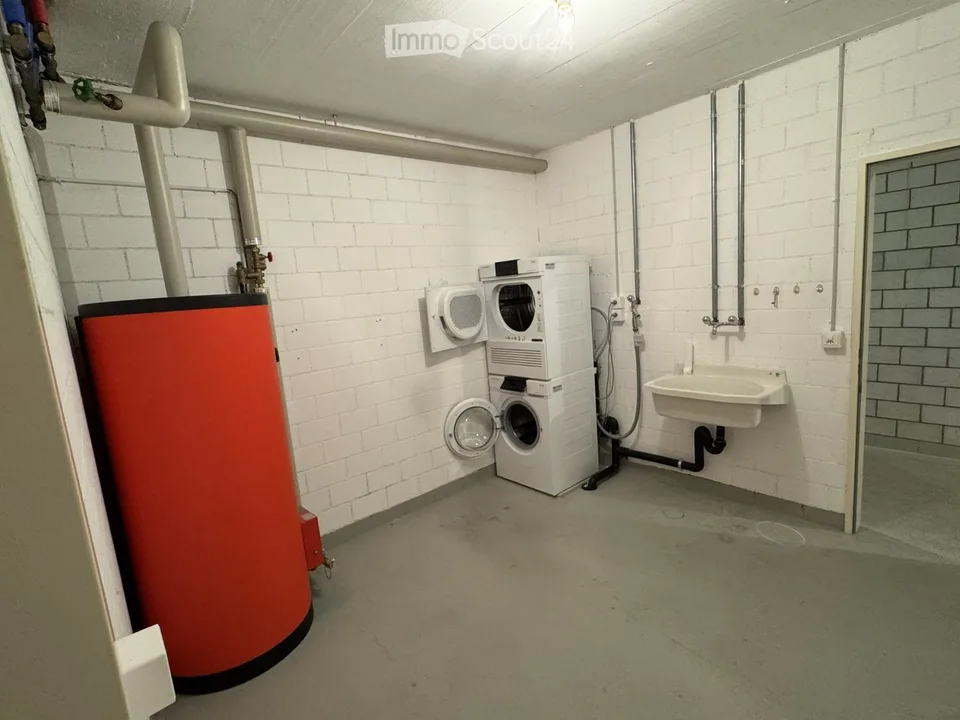 Appartement terrasse 4,5 pièces avec jardin d'hiver à Münsingen – photo 8 sur 9