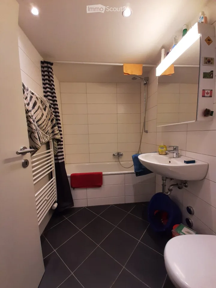 Günstige, ruhige & helle 3-Zi-Wohnung mit Balkon(Nachmieter) – Foto 4 von 5