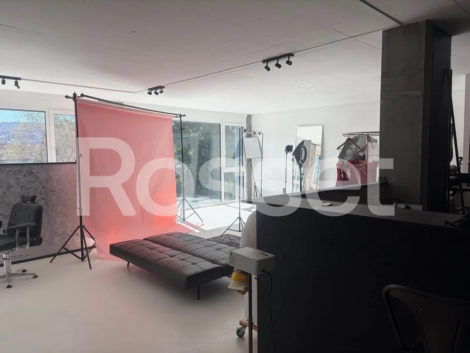 Büro von 38 m² zur Miete in Domdidier – Foto 2 von 3
