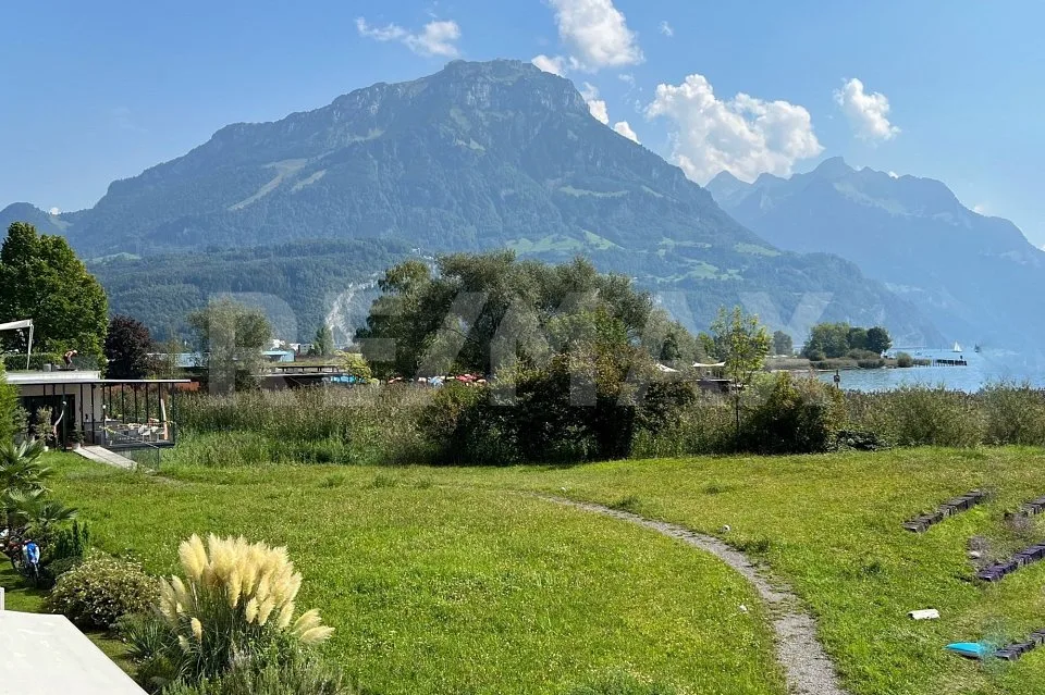 Neubau-TOP-3.5-Zi.-Attika-Wohnung, zur Miete, direkt am See, in 6440 Brunnen SZ – Foto 7 von 11