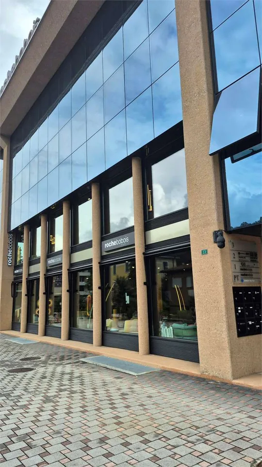 Großes Showroom / Laden mit Schaufenster zur Miete – Foto 8 von 8