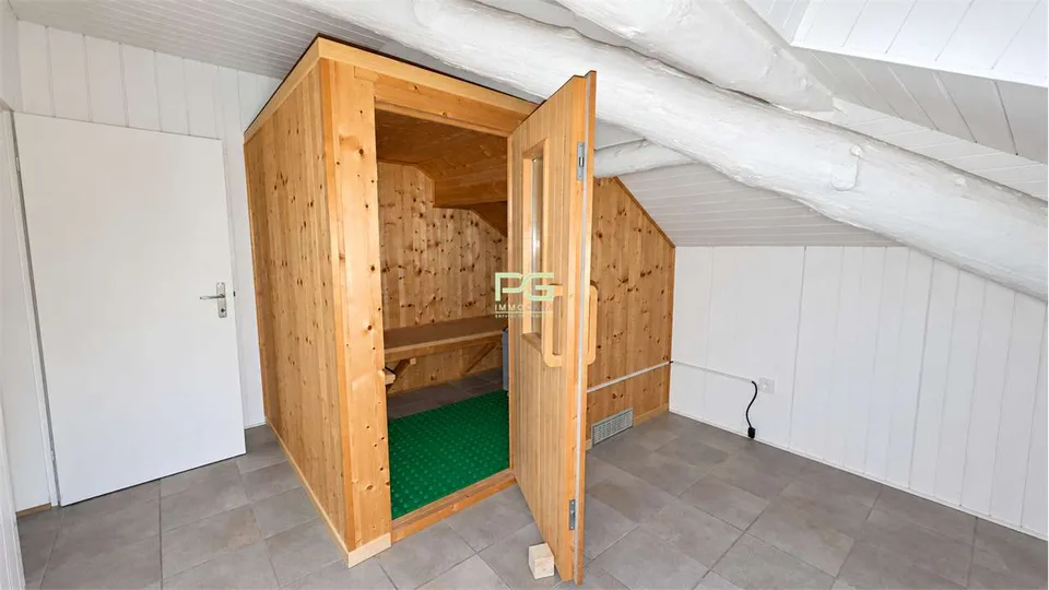Zweifamilienhaus mit Garten in optimaler Lage – Foto 9 von 13