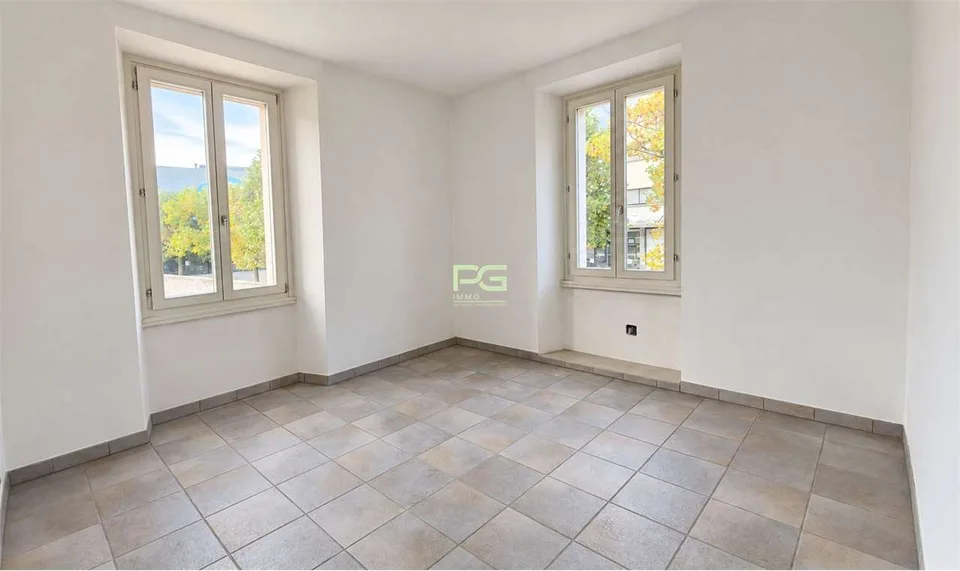 Zweifamilienhaus mit Garten in optimaler Lage – Foto 7 von 13