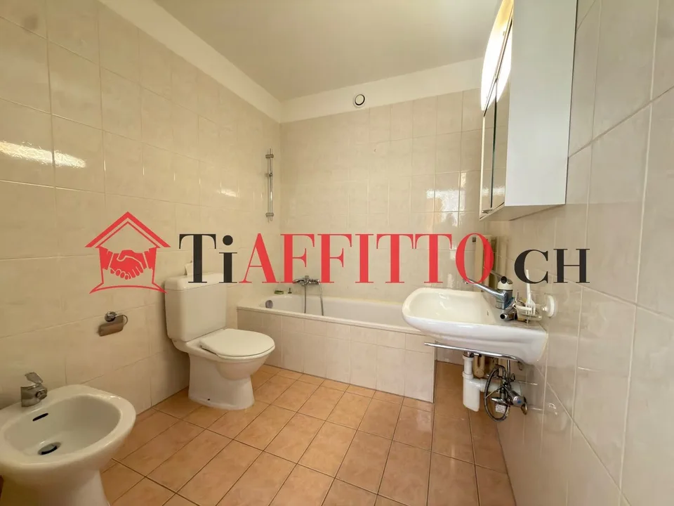 Ein 3.5-Zimmer-Appartement im letzten Stock mit Terrasse – Foto 6 von 8