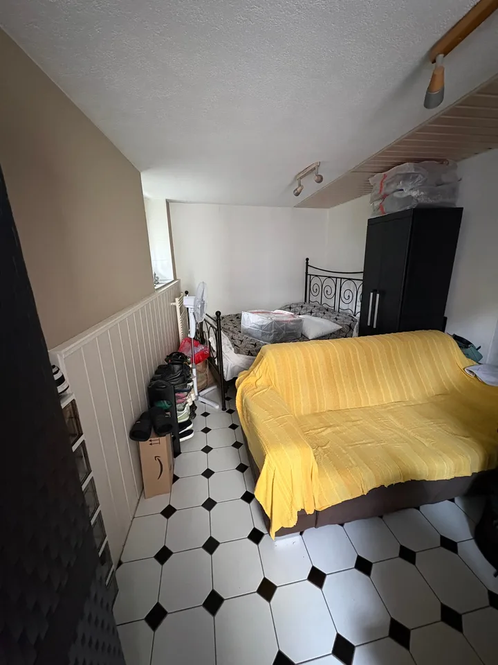 Charmantes Ein-Zimmer-Wohnung im Herzen des Dorfes Saubraz – Foto 2 von 5