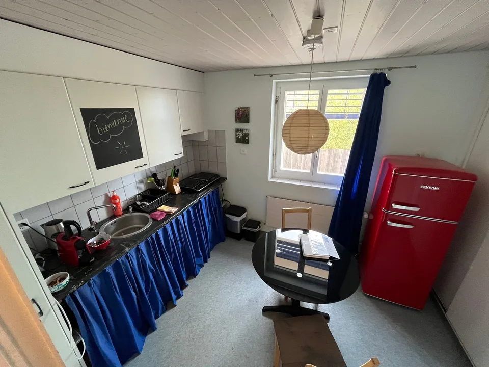 APPARTEMENT 1½ PIÈCE À EVILARD (BE), MEUBLÉ, DURÉE DÉTERMINÉE – photo 2 of 5