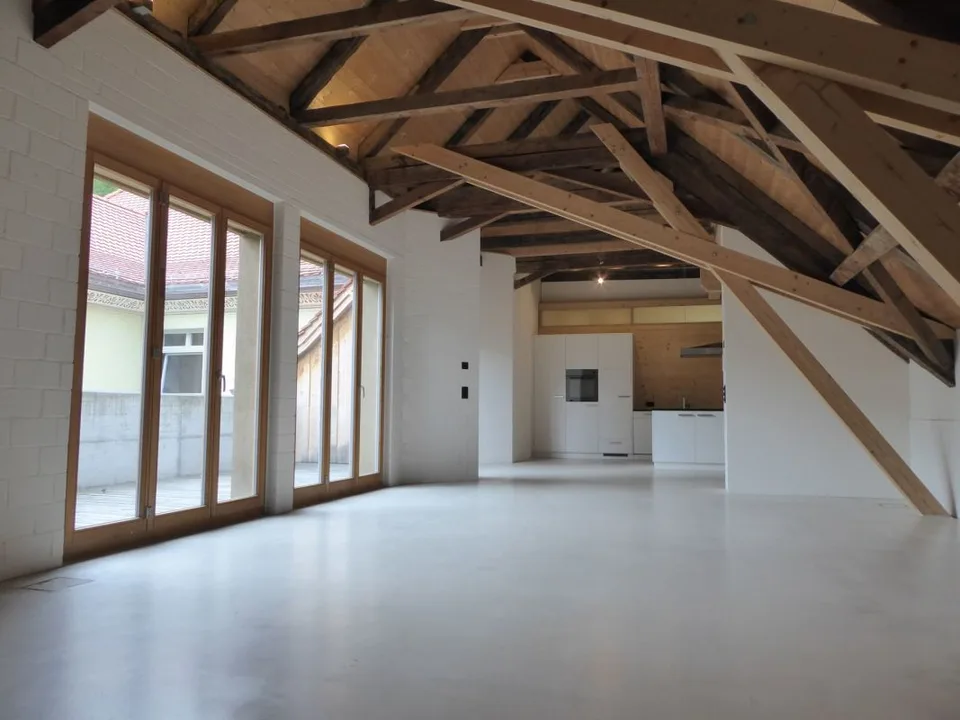4 1/2-Zimmer-Maisonette-Wohnung – Foto 2 von 18