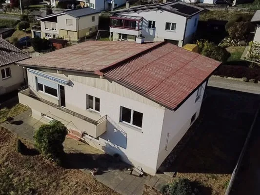 Charming 6.5-room villa in a good location – photo 6 of 23