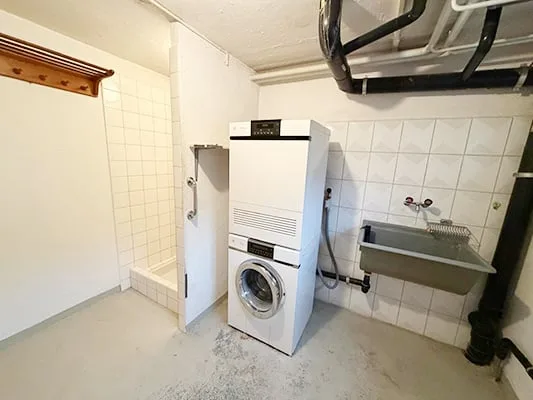 Charming 6.5-room villa in a good location – photo 19 of 23