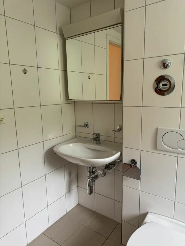 Pleasant 3-room apartment – photo 9 of 12