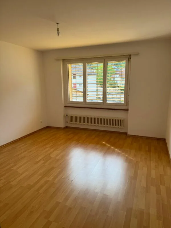 Pleasant 3-room apartment – photo 5 of 12