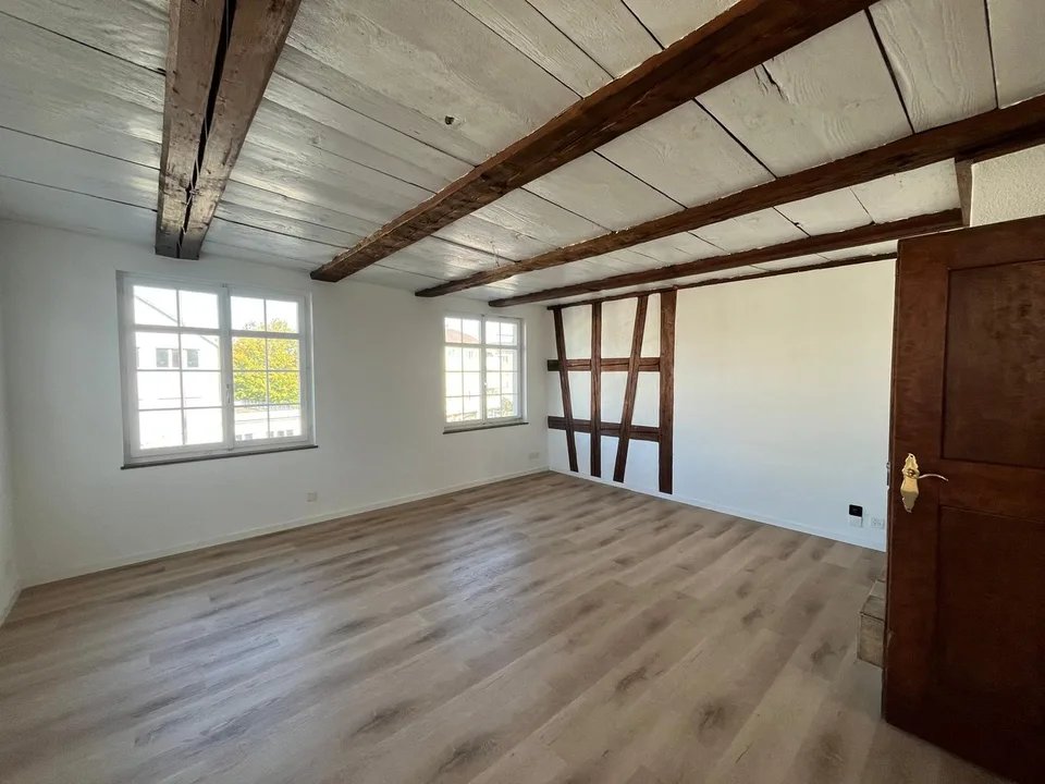 4.5-Zimmer-Maisonette-Wohnung im historischen Altbau – Blaues Haus Kreuzlingen – Foto 2 von 12