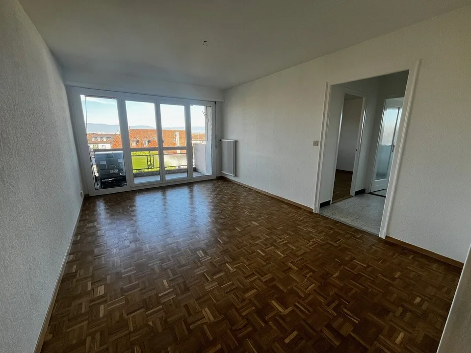 Schönes renoviertes Apartment Rue des Crêts 1, 1037 Etagnières – Foto 2 von 7