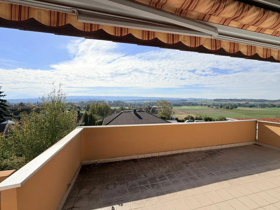 Maison unifamiliale spacieuse avec appartement séparé et vue panoramique – photo 23 sur 30