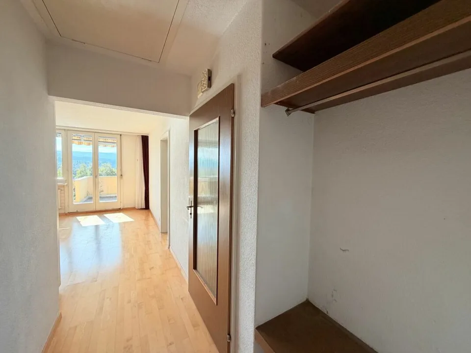 Maison unifamiliale spacieuse avec appartement séparé et vue panoramique – photo 6 sur 30