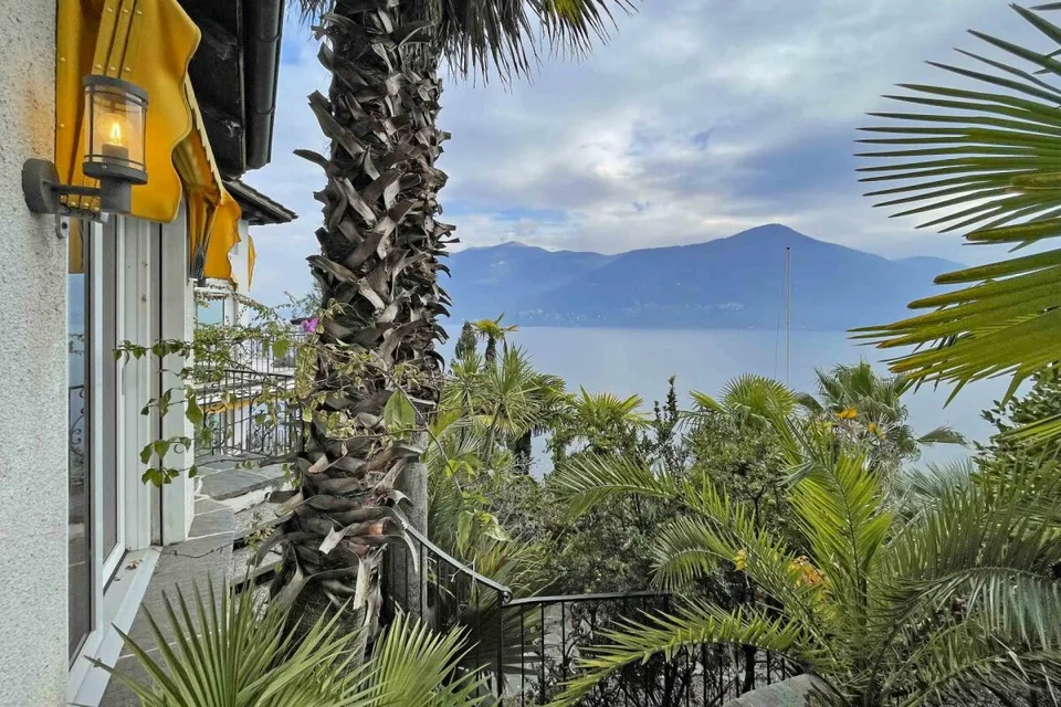 Villa méditerranéenne avec piscine à débordement et vue panoramique sur le lac Majeur - Brissago – photo 21 sur 21