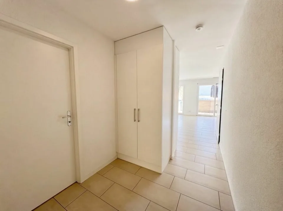 ANGENEHME 3.0 ZIMMER WOHNUNG VON 67 M² IN CERNIER - ZWISCHEN NATUR UND VERKEHRSANBINDUNG – Foto 7 von 7