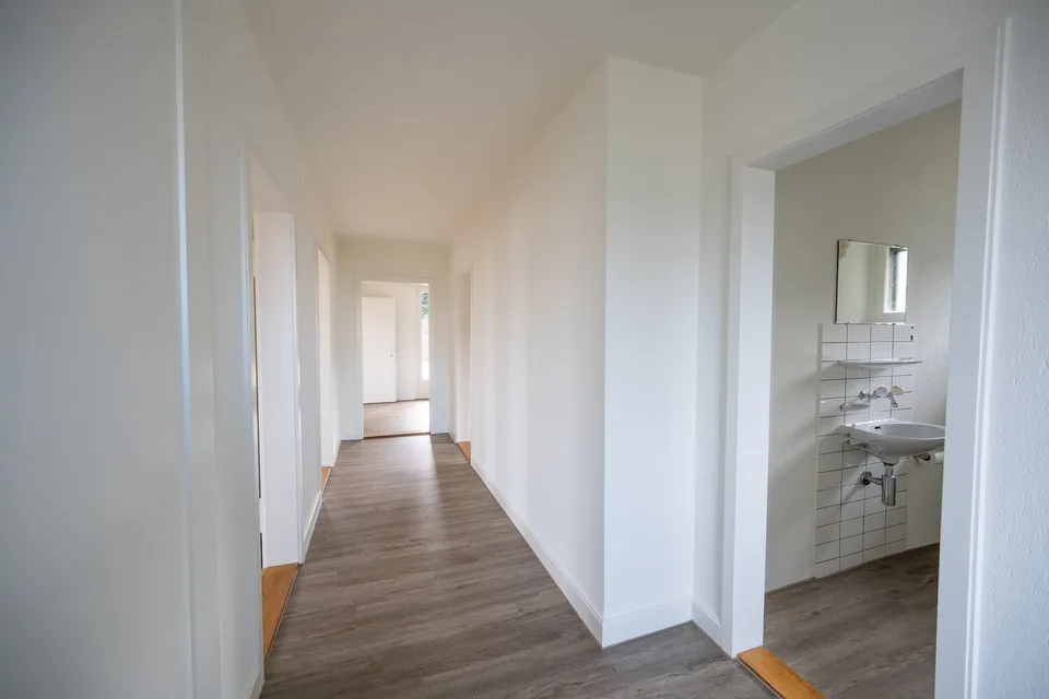 Herrschaftliche 6-Zimmer-Villa mit traumhafter Panoramasicht in Burg AG – Foto 8 von 11