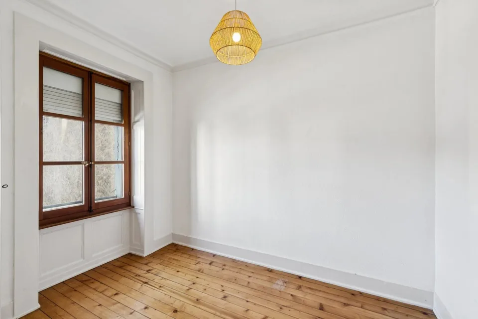Seltenes 4-Zimmer-Apartment im Herzen von Eaux-Vives, nur zwei Schritte vom See entfernt – Foto 10 von 13