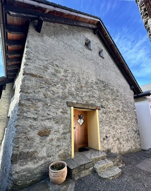 *Casa plurifamiliale* – Foto 2 von 12