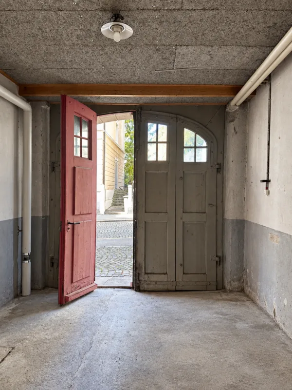 Spazio di stoccaggio/studio in affitto nel quartiere universitario – foto 2 di 3