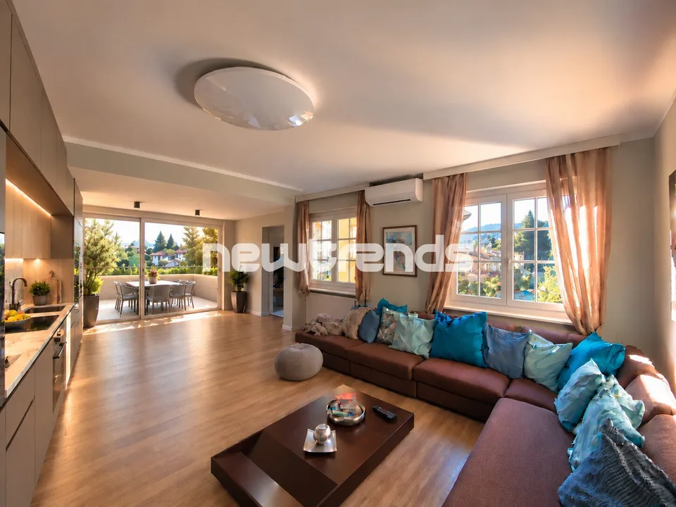 Vente d'une grande maison bifamiliale avec jardin privé – photo 10 sur 11
