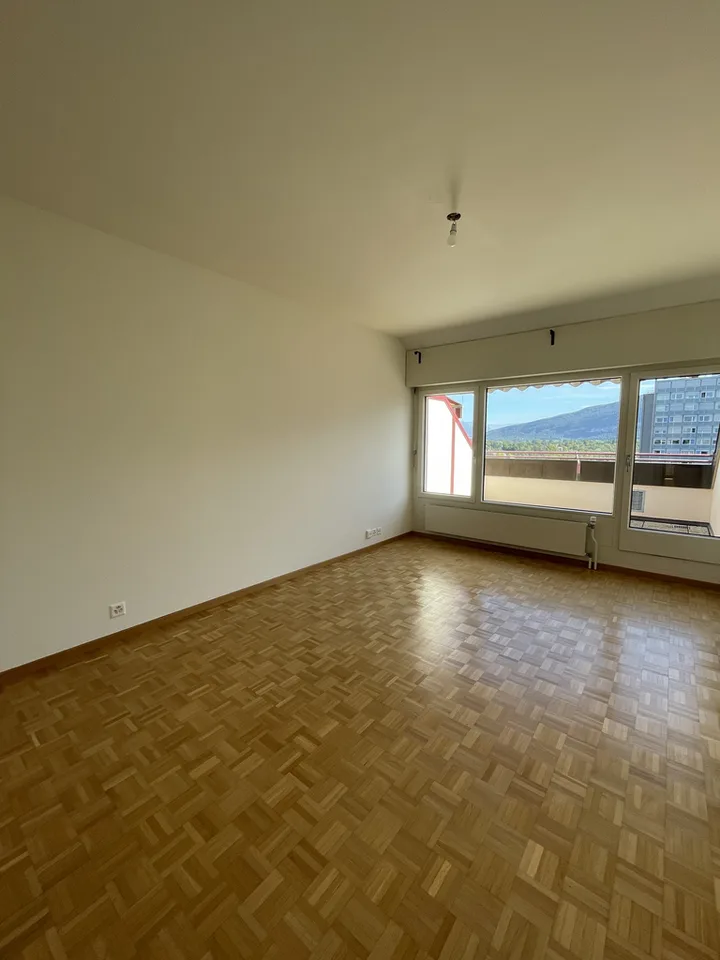 À louer à Champel - Appartement traversant de 4 pièces en attique – photo 4 sur 11