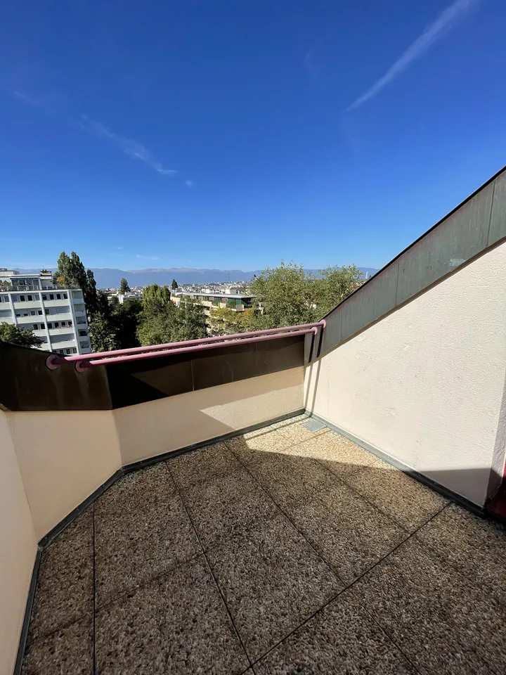À louer à Champel - Appartement traversant de 4 pièces en attique – photo 7 sur 11