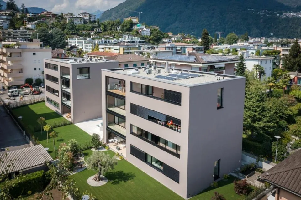 Moderne und zetrale 4.5 Zi.-Gartenwohnung mit Pool – foto 8 di 8