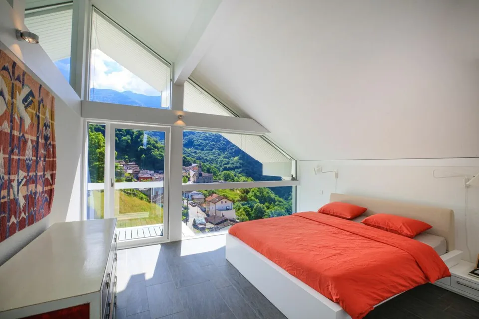 Luce, privacy e architettura contemporanea a Medeglia – foto 10 di 12