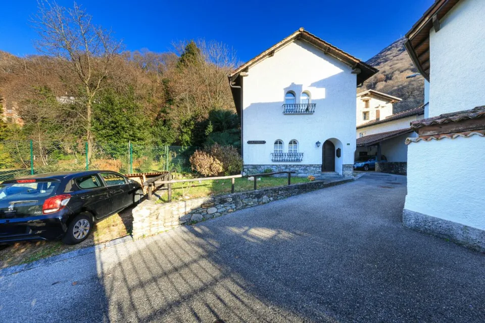 Tessiner Zweifamilienhaus im Herzen des Tessins – Foto 7 von 8