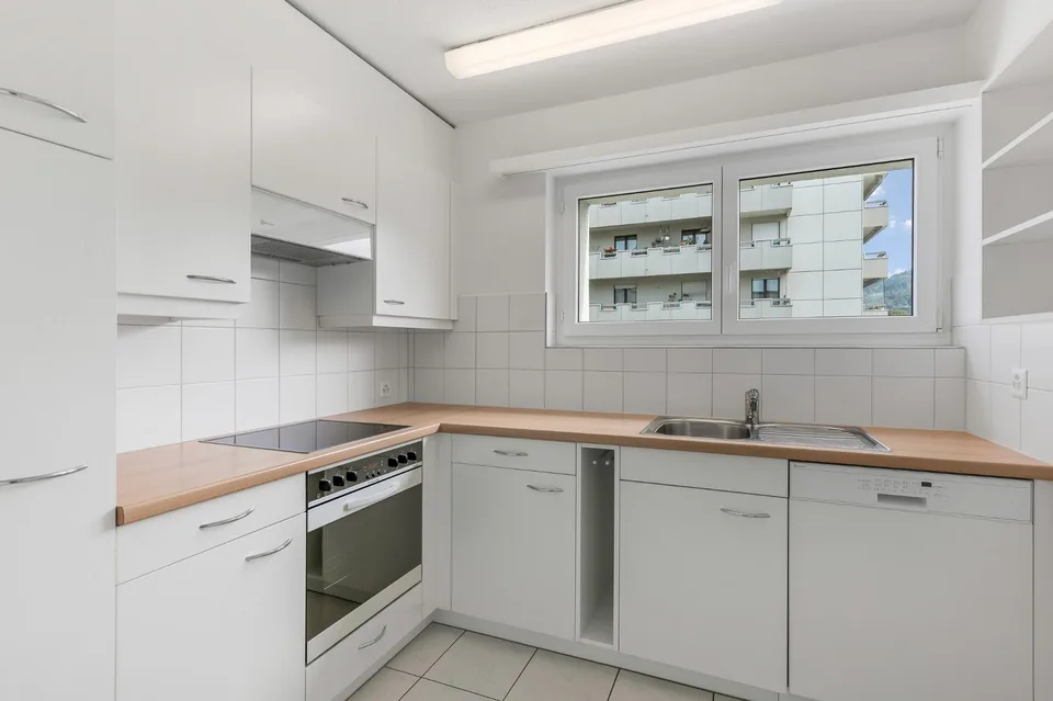 Teilsanierte 3.5-Zimmerwohnung an zentraler Lage in Goldach – Foto 2 von 7