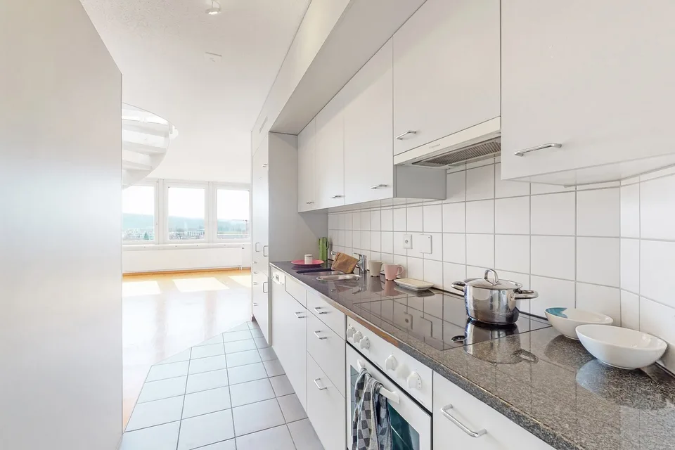 Über den Dächern von Solothurn - Galeriewohnung an zentraler Lage! – Foto 6 von 12