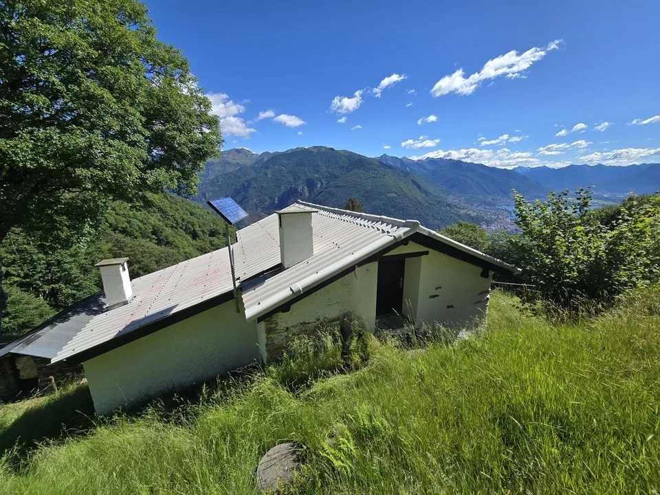 schönes Berghaus inmitten der Natur mit Seeblick und Land – foto 20 di 24