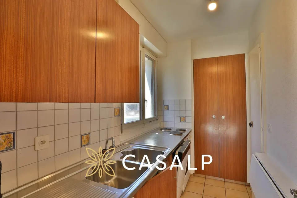 Helles 3.5-Zimmer-Wohnung in Crans in der Nähe des Golfplatzes – Foto 5 von 13