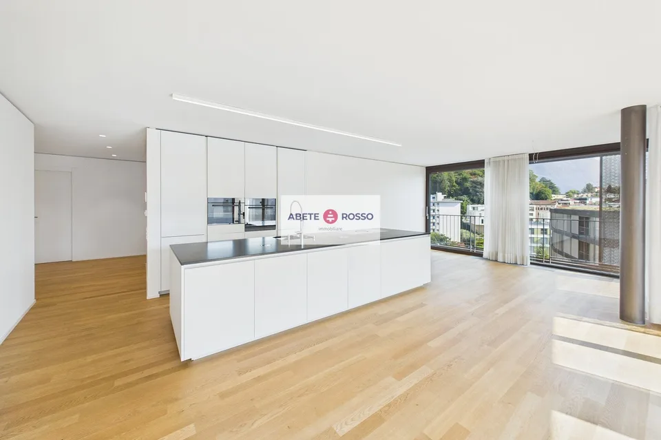 ELEGANTES APPARTMENT: GERÄUMIG, MODERN, ZWISCHEN WOHLBEFINDEN UND NATUR, NAHE BAHNHOF UND ZENTRUM LUGANO – Foto 6 von 28