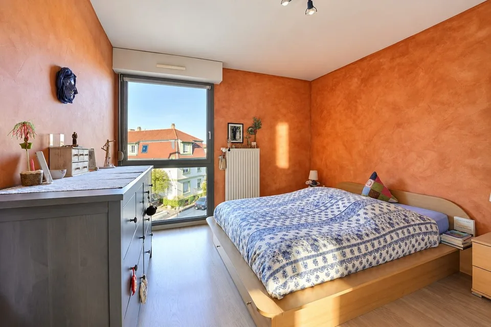 Huningue – Elegant 2-Bedroom Apartment with 2 Terraces, Park Views & 2 Garages – photo 11 of 15