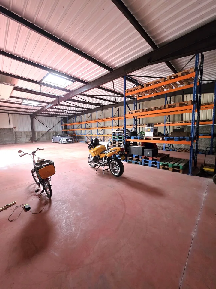 Hangar di stoccaggio – foto 4 di 4