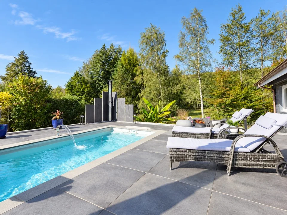 Chalet contemporaneo di 160 m² su 1,56 ettari di terreno con strutture equestri – foto 15 di 30