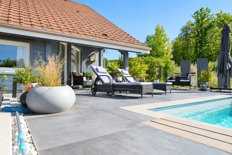 Chalet contemporaneo di 160 m² su 1,56 ettari di terreno con strutture equestri – foto 16 di 30