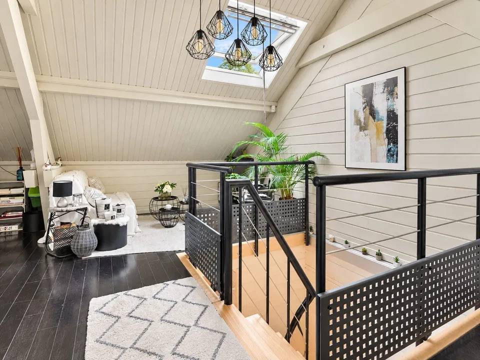 Chalet contemporaneo di 160 m² su 1,56 ettari di terreno con strutture equestri – foto 23 di 30