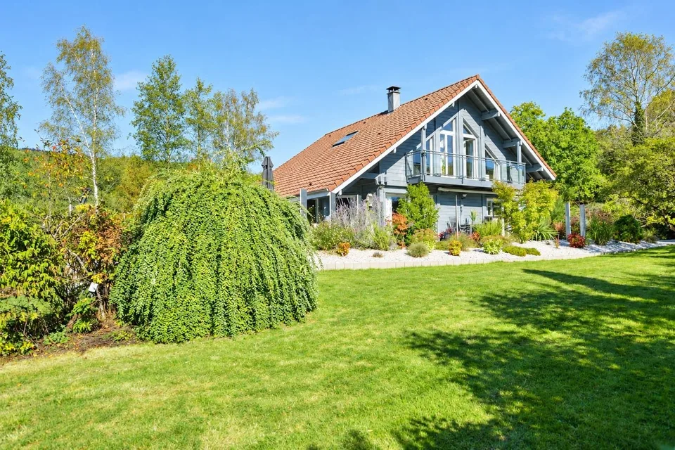 Chalet contemporaneo di 160 m² su 1,56 ettari di terreno con strutture equestri – foto 10 di 30