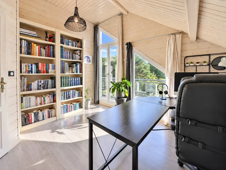 Chalet contemporaneo di 160 m² su 1,56 ettari di terreno con strutture equestri – foto 30 di 30