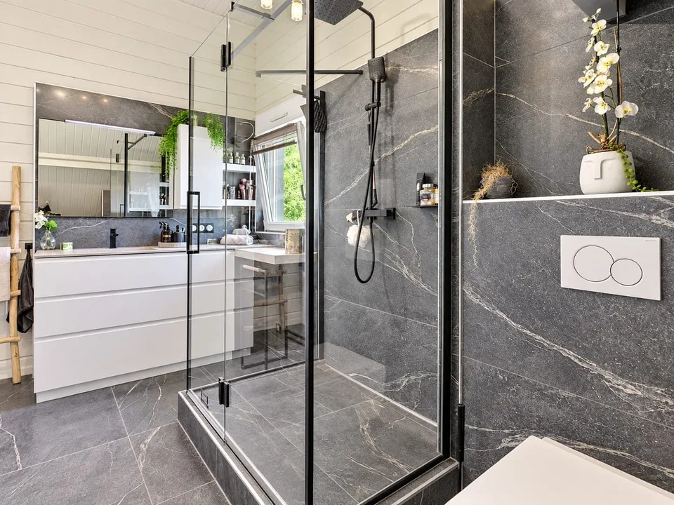Chalet contemporaneo di 160 m² su 1,56 ettari di terreno con strutture equestri – foto 26 di 30