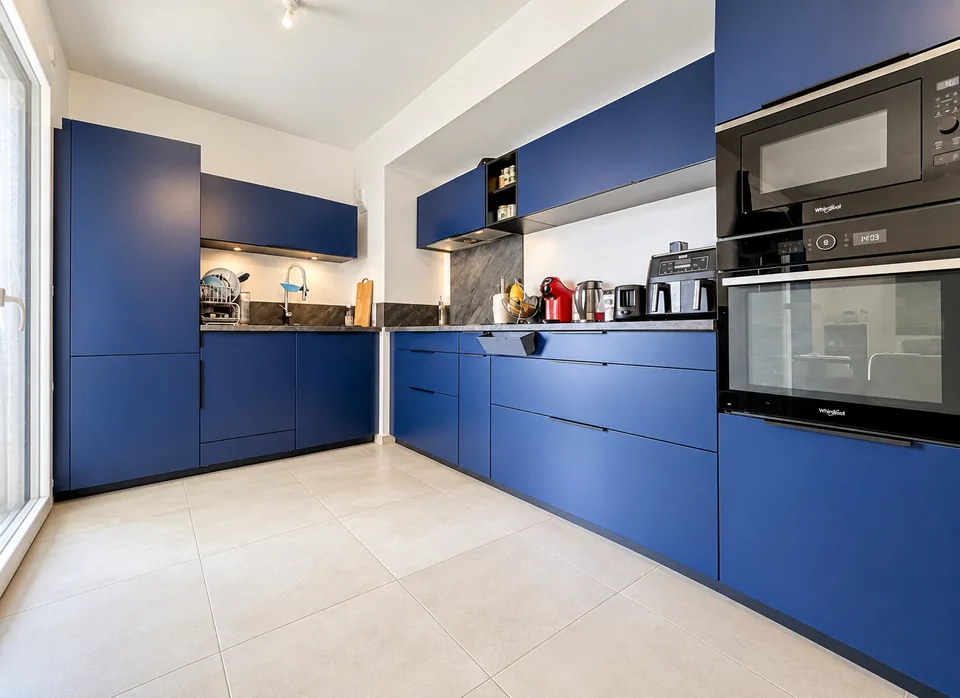 Ferney-Voltaire — Elegantes T4 von 84 m² mit Terrasse und Elternschlafzimmer – Foto 2 von 4