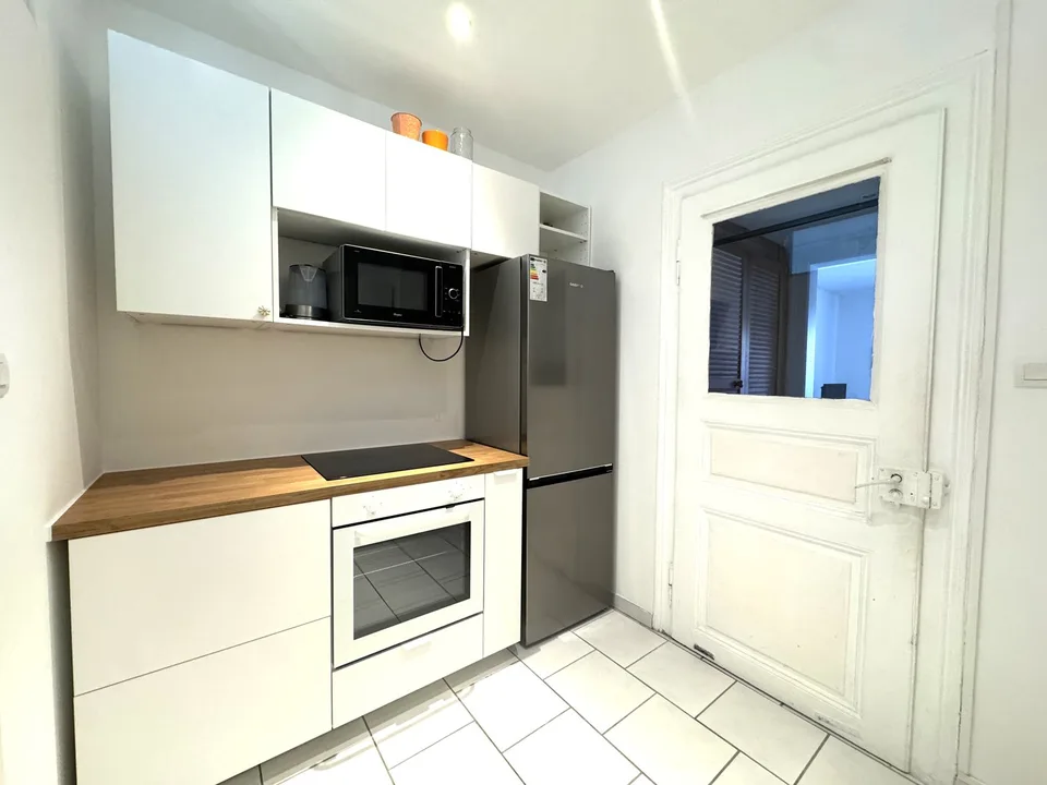 T.2 furnished – photo 3 of 7